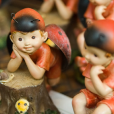 Sunt trei stadii in viata unui om: crede in Mos Craciun, nu crede in Mos Craciun, el este Mos Craciun” :)